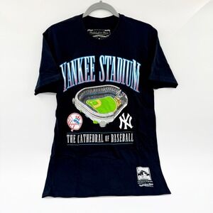 Mitchell & Ness Mens New York Yankees Yankee Stadium T-Shirt Navy Blue TP12076
